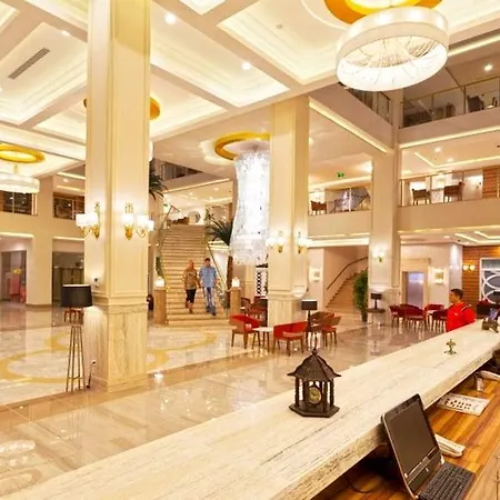 Royal Garden מלון