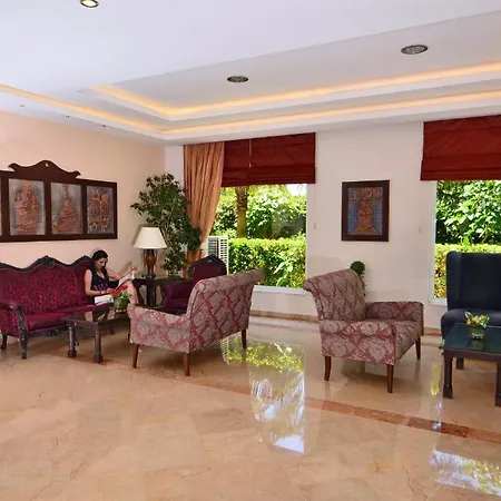 Готель Royal Garden Аланія