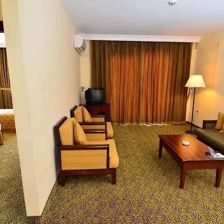 Royal Garden Szálloda