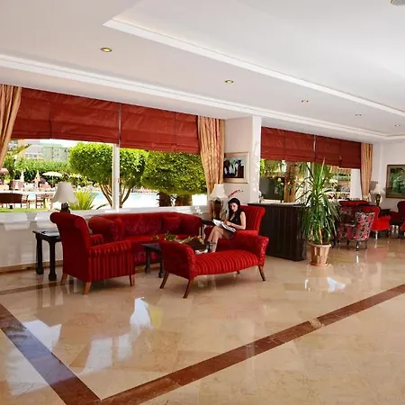 فندق Royal Garden 5*